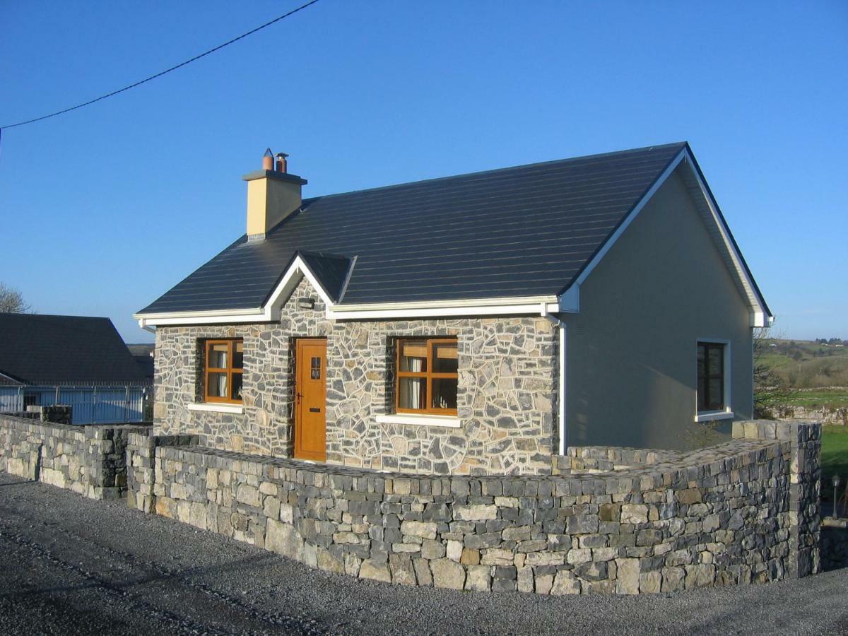 Roadside Cottage The Burren Kilfenora County Clare Esterno foto
